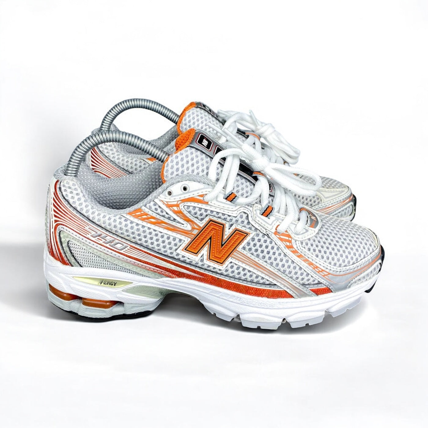 NB 740 Orange